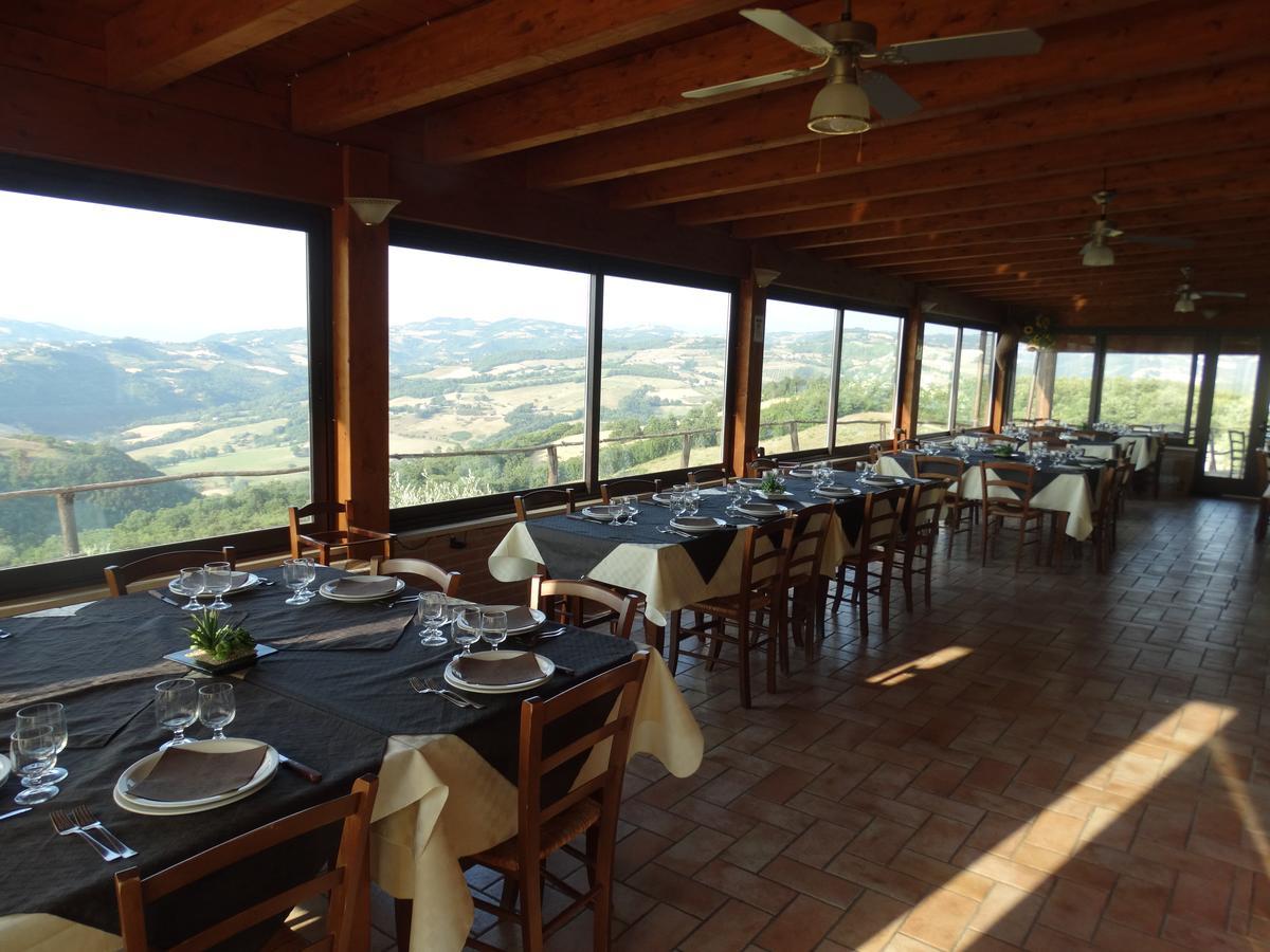 Agriturismo La Terrazza Valfabbrica Exterior foto